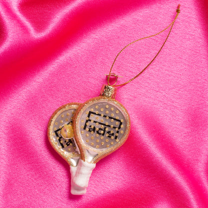 Dekorativer Padelschläger aus Opalglas in zartem Rosa, Höhe 9,5 cm