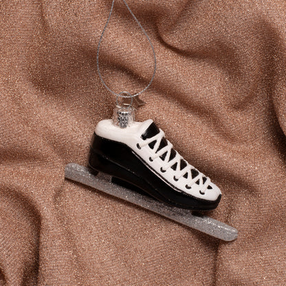 Ornament glass black ice skate H5cm
