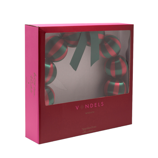 Wreath green/red 35.5cm